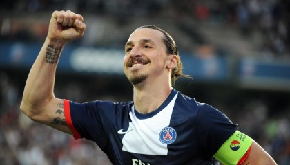 开云官网APP下载-赛后新闻发布会：冠军分享夺冠感受与未来计划，总决赛新闻发布会